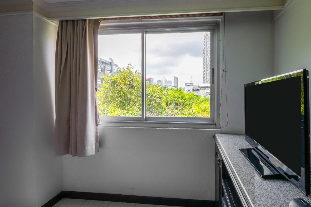 Oyo 1042 Boon'S Residence Bangkok Eksteriør billede