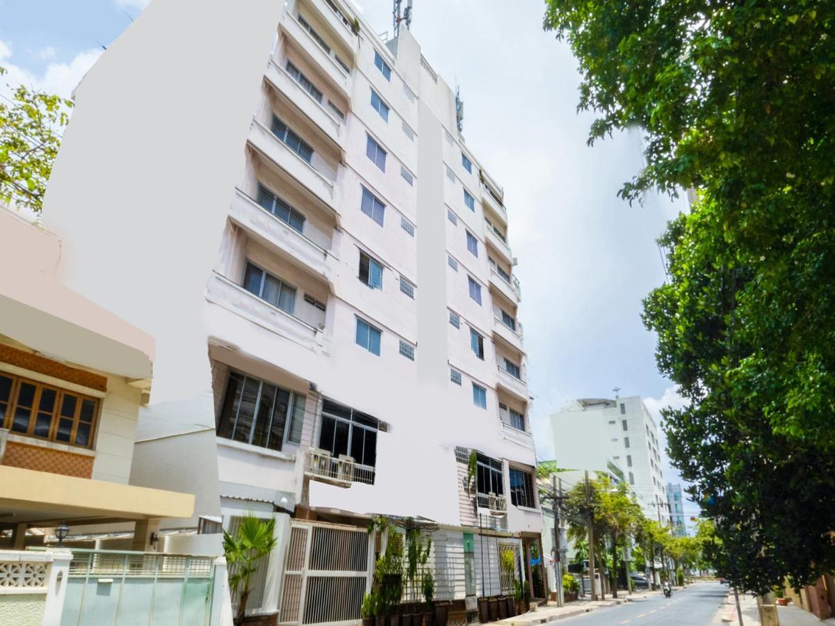 Oyo 1042 Boon'S Residence Bangkok Eksteriør billede